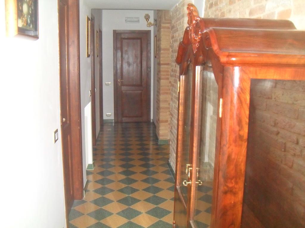 Il Covo Dei Piccioni Bed & Breakfast Castelfidardo Exterior photo